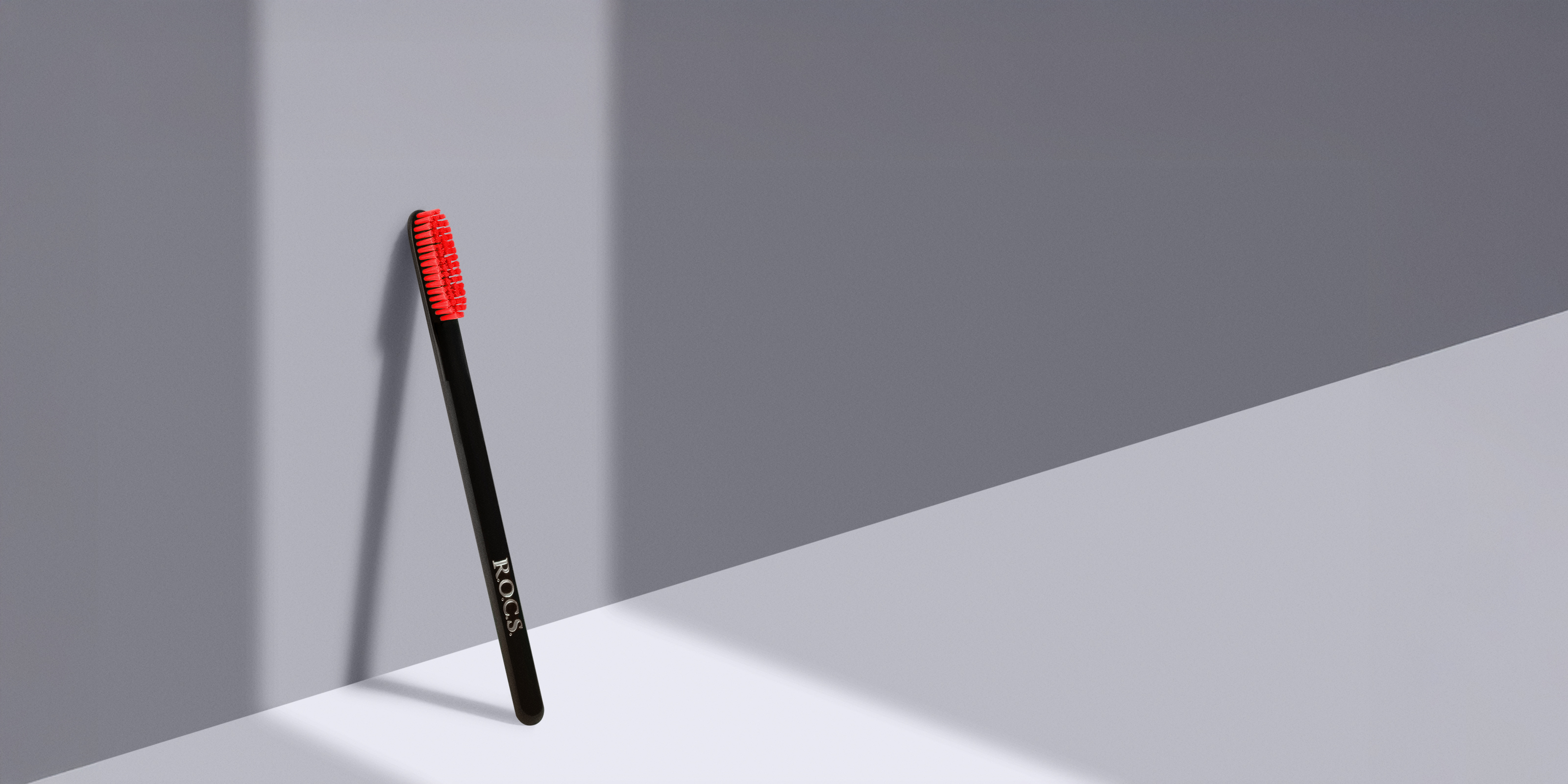 Зубная щетка R.O.C.S. ХL-CLEAN BLACK EDITION