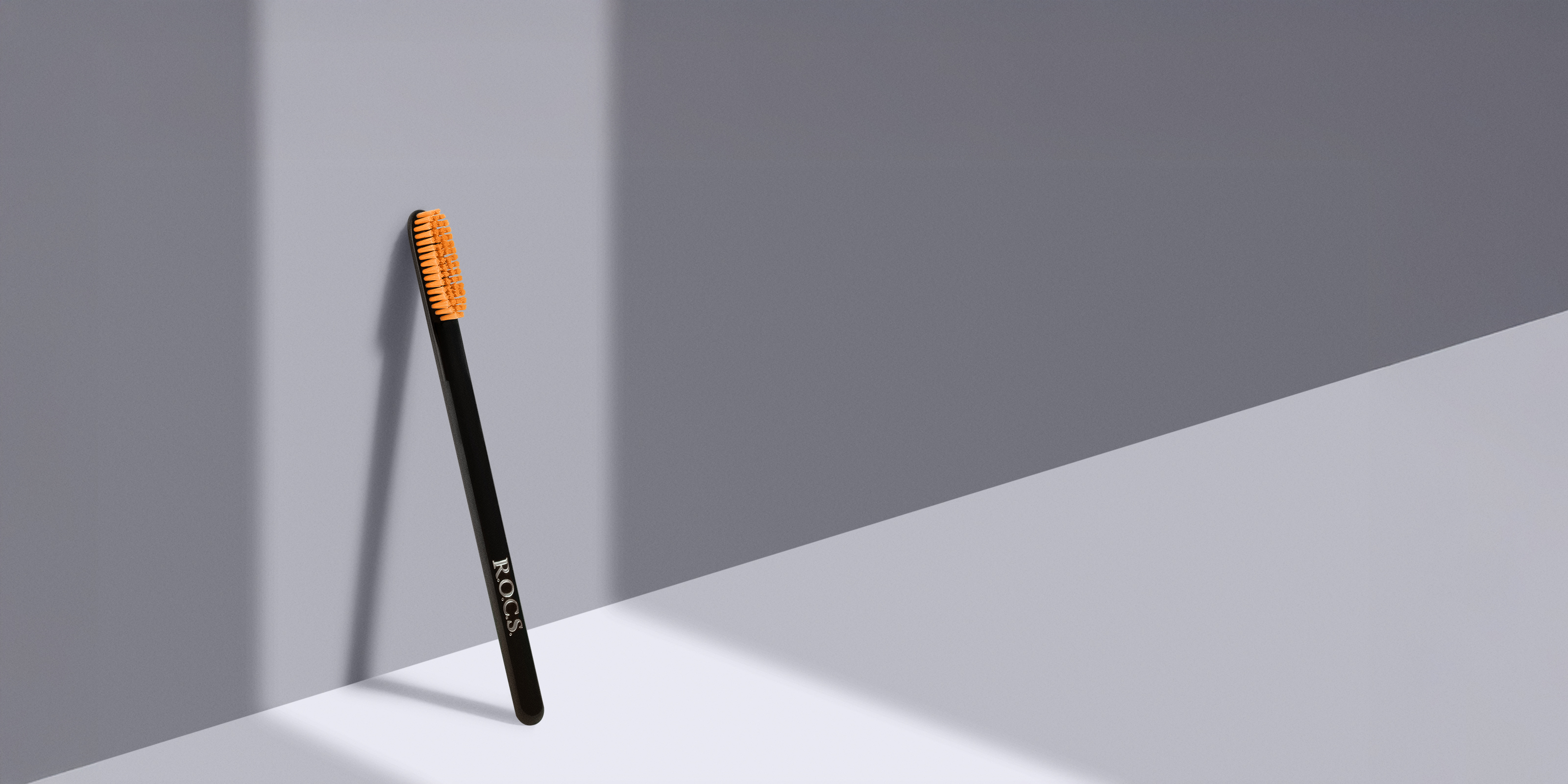 Зубная щетка R.O.C.S. ХL-CLEAN BLACK EDITION