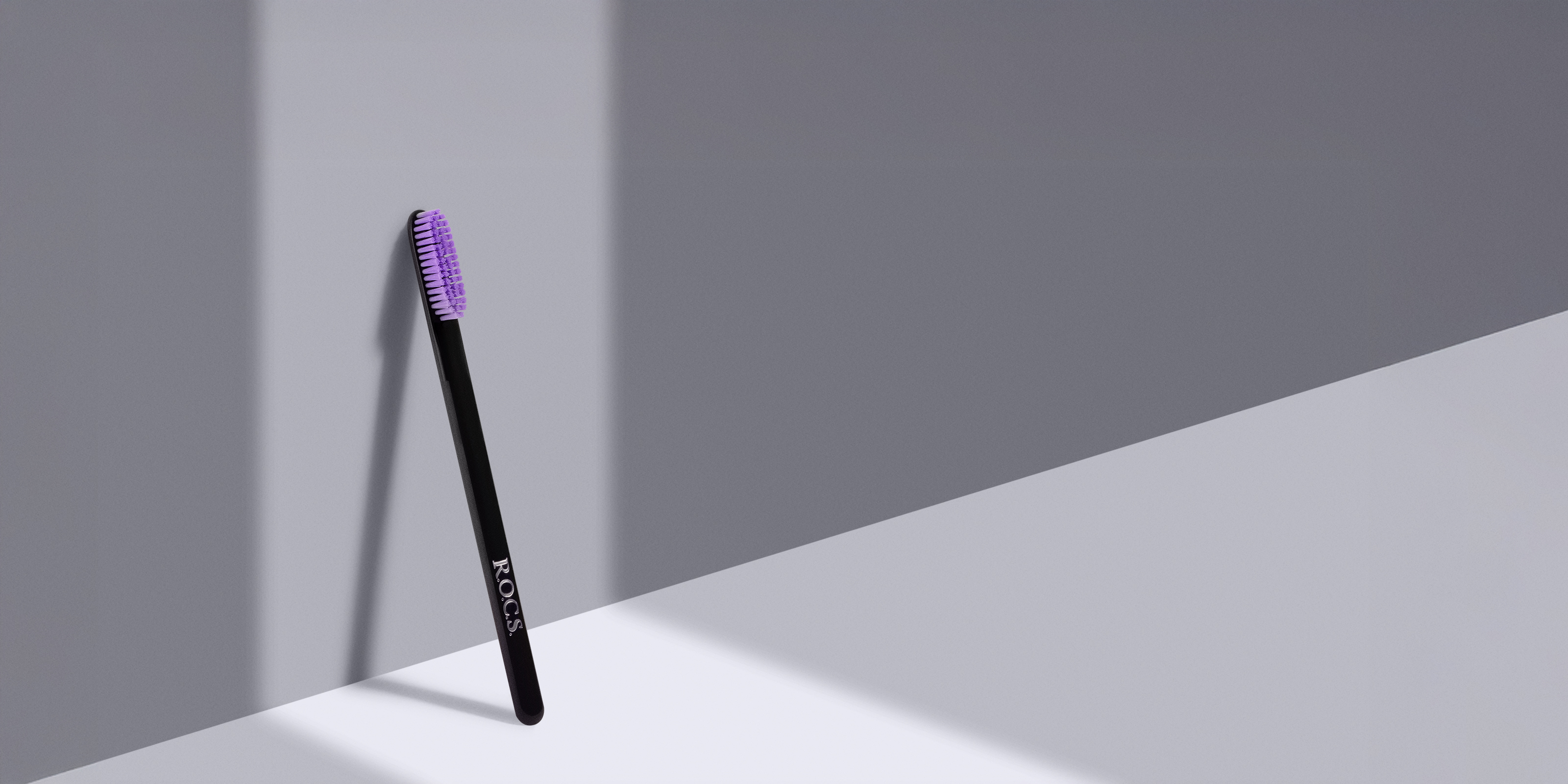 Зубная щетка R.O.C.S. ХL-CLEAN BLACK EDITION